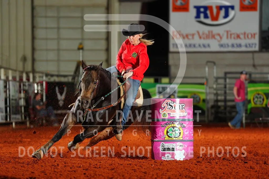 115_Jan_Oxner_LLE_Smoking_Hot_Opn_Fri_2026.LD.TEX.OCT_215_TD205918.jpg