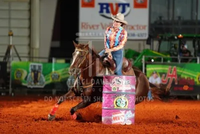 119_Jeigh_Hixon_Duel_Kitty_Lane_Opn_Sat_2026.LD.TEX.OCT_2319_TD207674.jpg