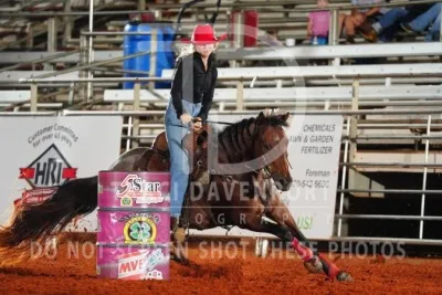 34_Brianna_Farmer_Fling_On_Ice_Opn_Sat_2026.LD.TEX.OCT_2234_TD207195.jpg