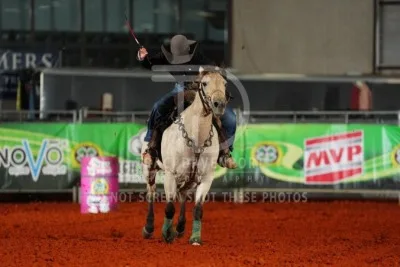 106_Kynlee_Barraza_CR_DunitWithaBarFly_Opn_Sat_2026.LD.TEX.OCT_2306_TD207489.jpg